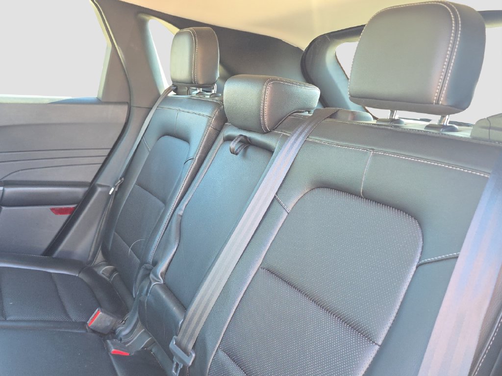 Used 2022 Ford Escape SEL w/ Technology Package AWD/4WD image 11