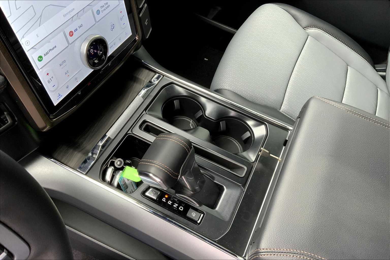 New 2025 Ford F150 Lightning Lariat image 8