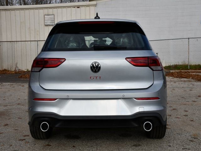 New 2026 Volkswagen GTI SE image 6