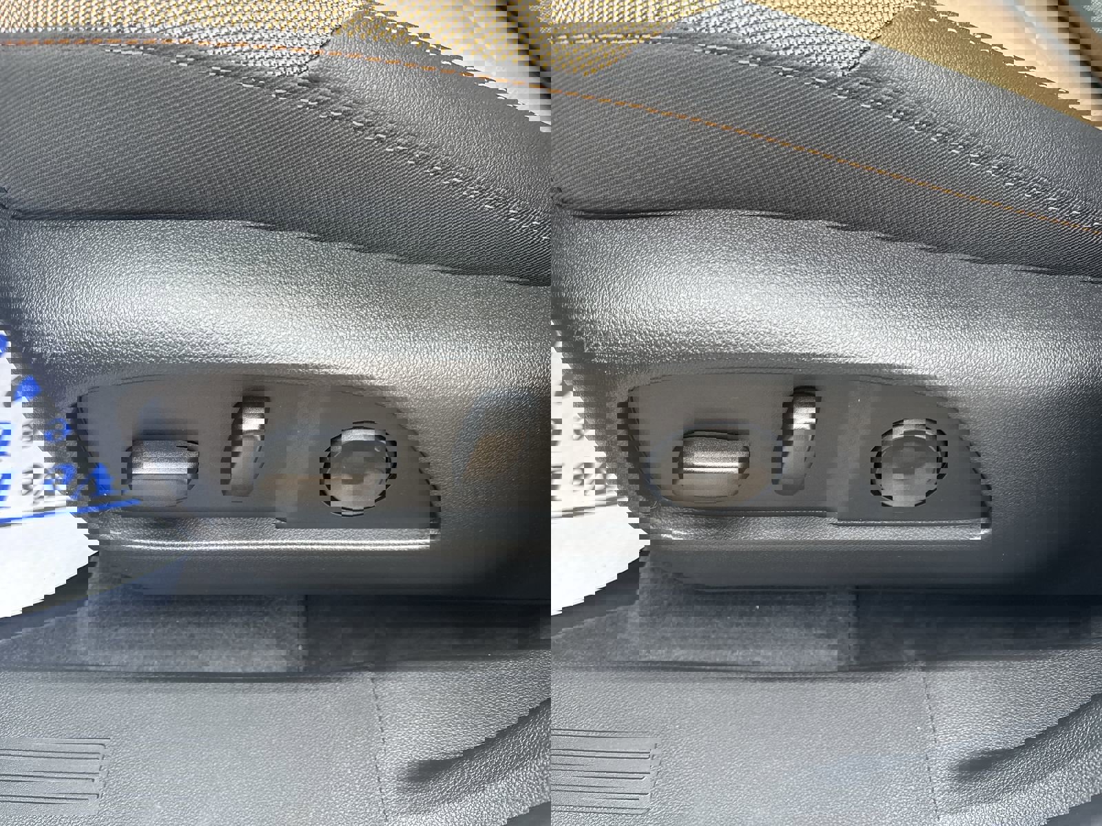 New 2026 Chevrolet Equinox ACTIV w/ Convenience Package III image 15