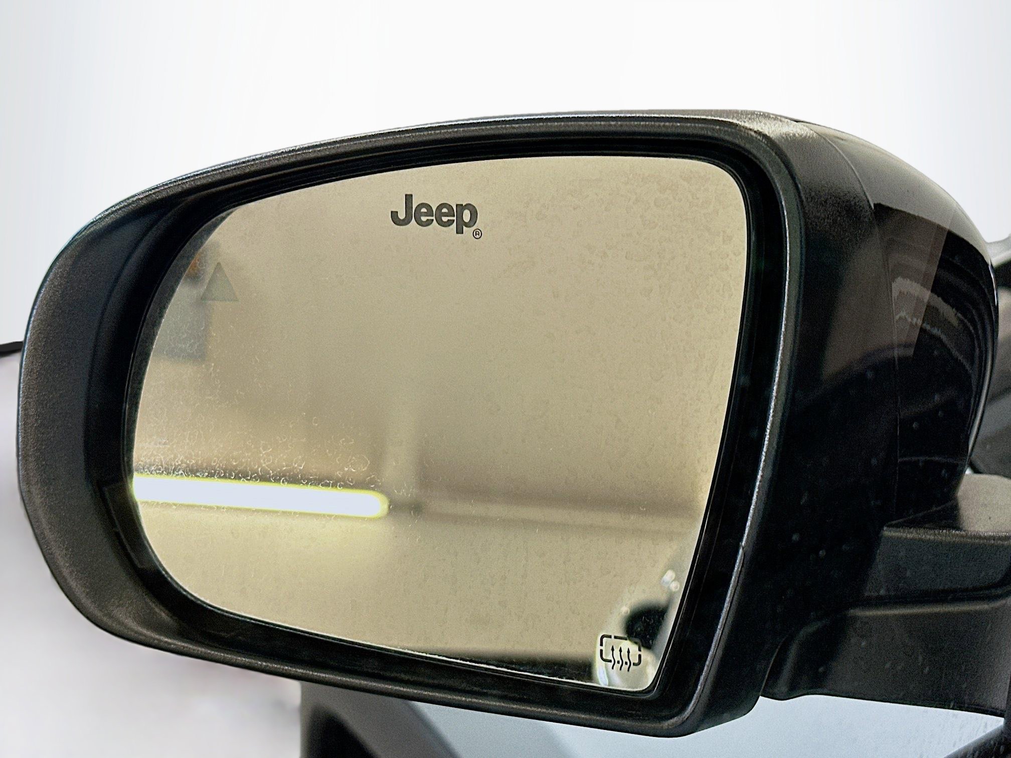 Used 2025 Jeep Compass Limited image 16