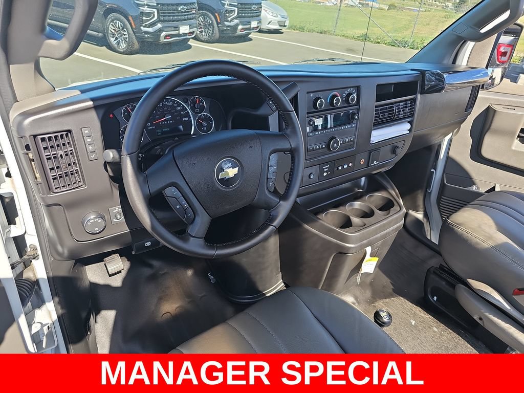 New 2023 Chevrolet Express 3500 w/ Power Convenience Package RWD image 19