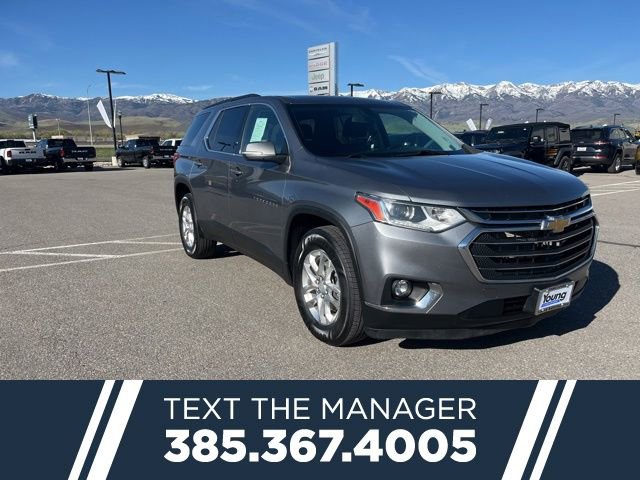 Used 2021 Chevrolet Traverse LT image 1