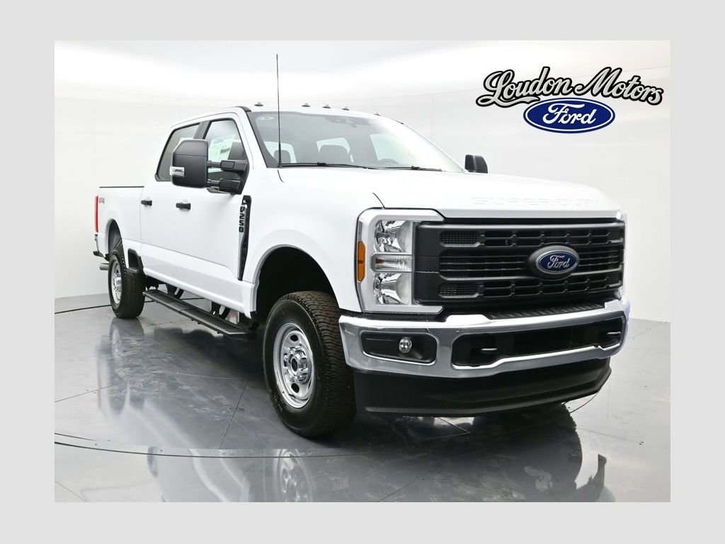 New 2026 Ford F250 XL w/ XL Chrome Package