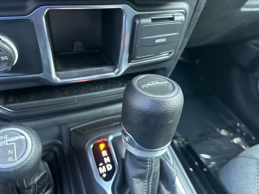 Certified 2024 Jeep Gladiator Sport image 14