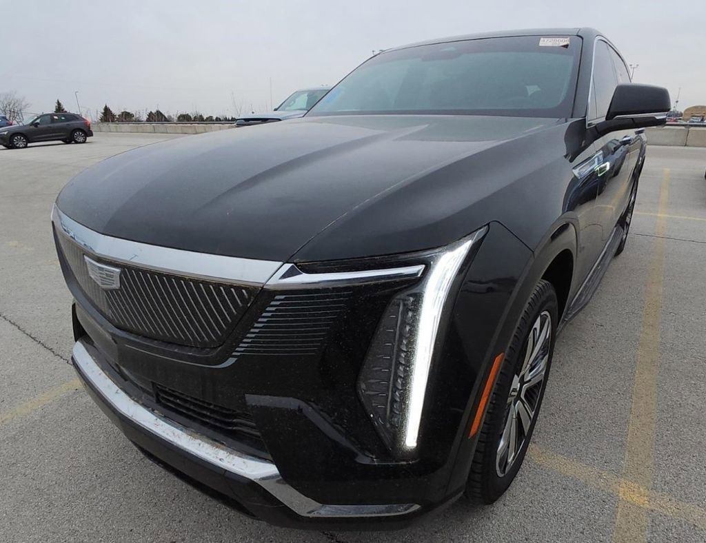 Used 2025 Cadillac Escalade IQ Luxury 2