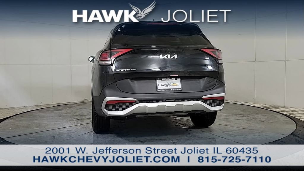 Used 2025 Kia Sportage EX image 6