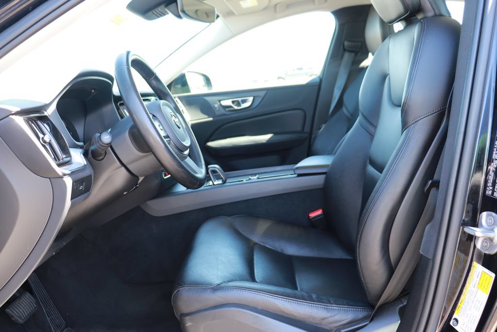 Used 2024 Volvo S60 B5 Core FWD image 12