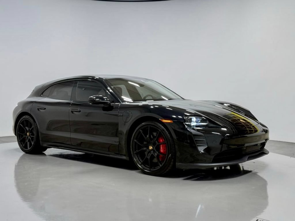 Used 2024 Porsche Taycan GTS AWD/4WD image 8