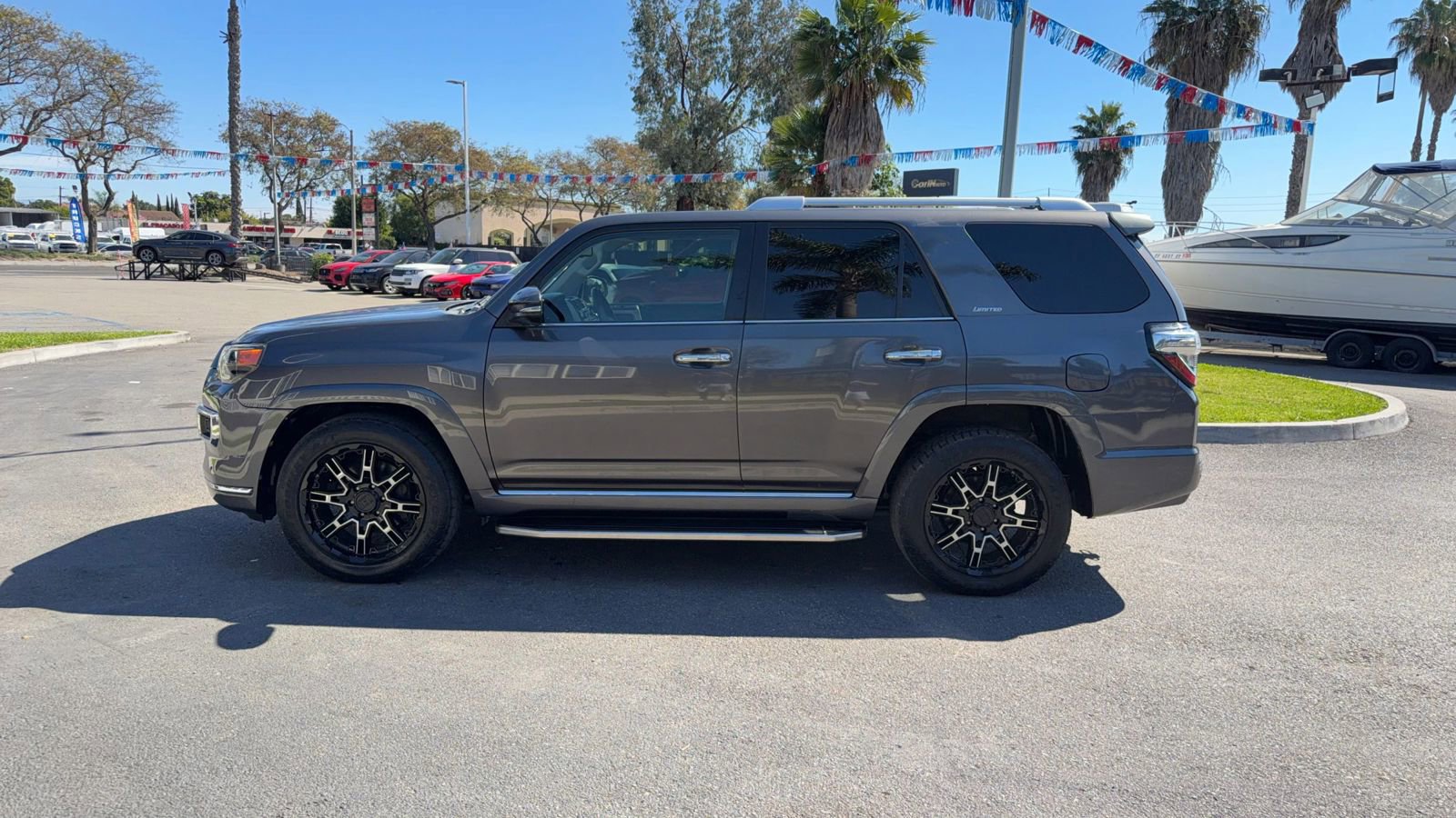 Used 2014 Toyota 4Runner Limited image 7