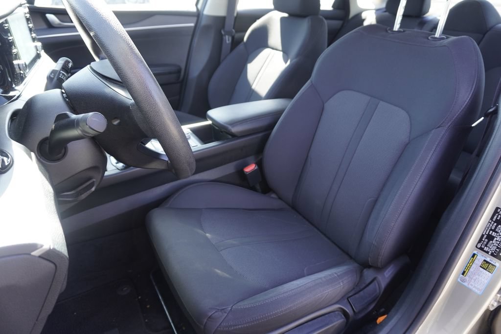 Used 2021 Kia K5 LXS FWD image 20