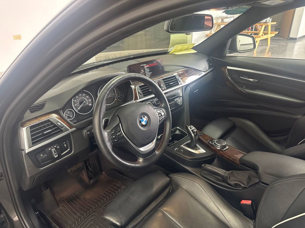 Used 2016 BMW 328i xDrive Sedan AWD/4WD image 8