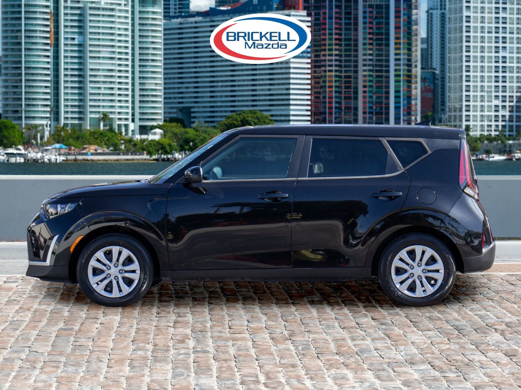 Used 2023 Kia Soul LX image 8