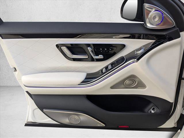 Used 2023 Mercedes-Benz S 580 4MATIC Sedan image 12