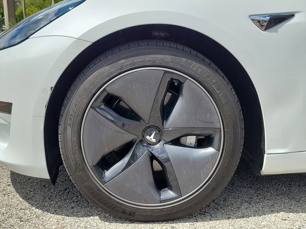 Used 2018 Tesla Model 3 Long Range image 6