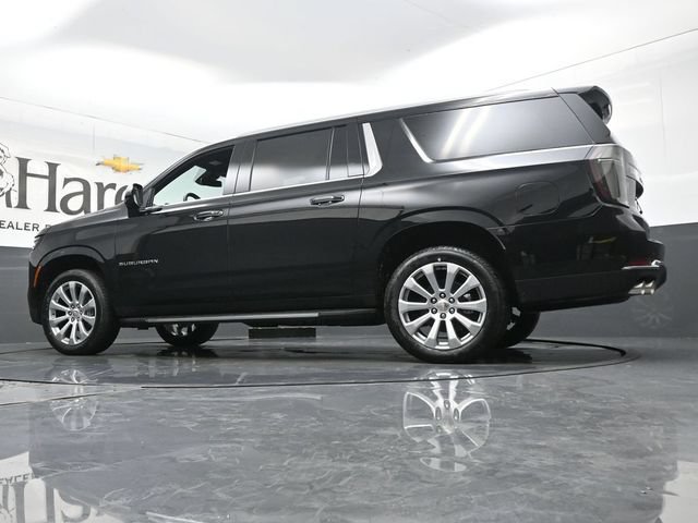New 2026 Chevrolet Suburban Premier w/ Sun And Tow Package AWD/4WD image 34