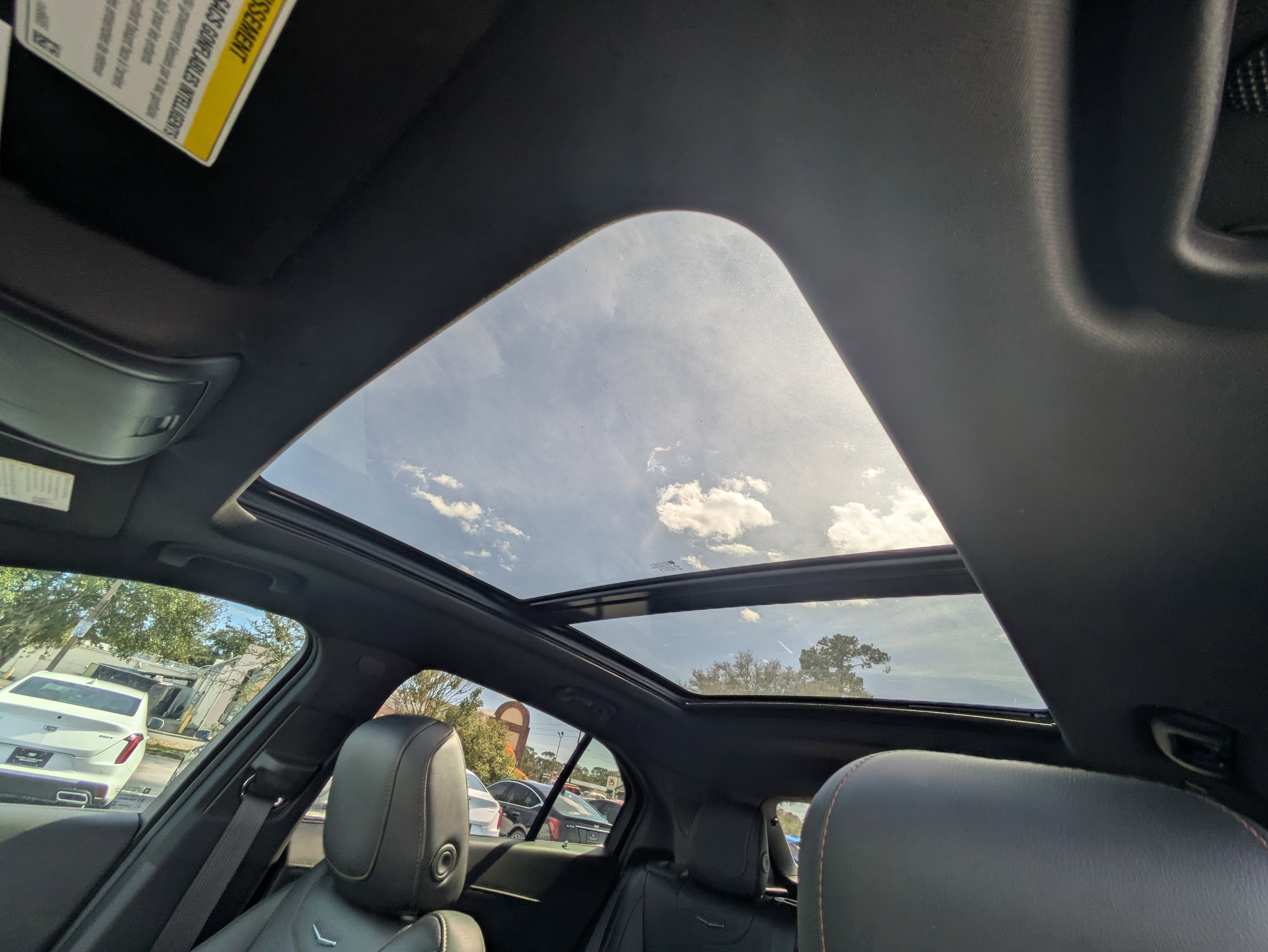 Used 2023 Cadillac XT4 Sport w/ Cold Weather Package image 13