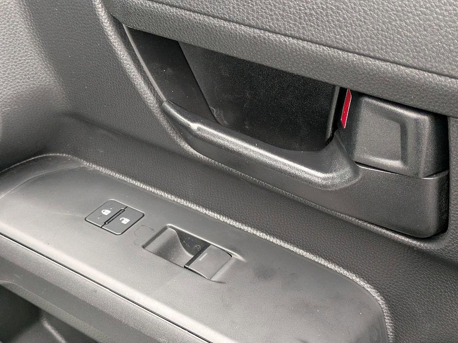 Used 2024 Toyota Tacoma SR image 26