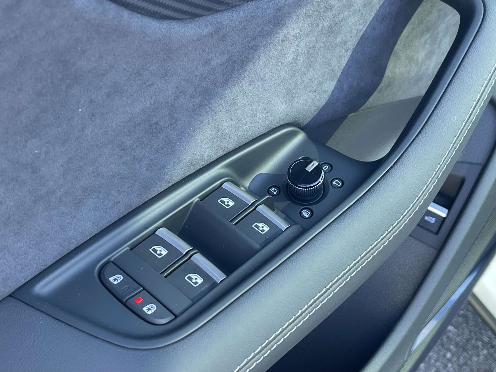 New 2026 Audi SQ7 Premium Plus image 16