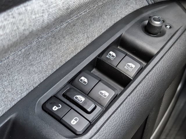 Used 2024 Jeep Compass Latitude AWD/4WD image 22