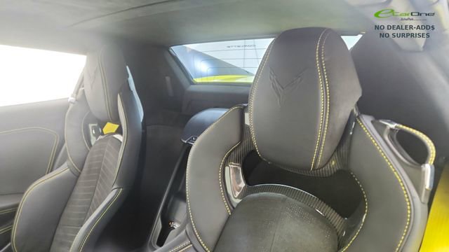 Used 2024 Chevrolet Corvette Stingray Premium Conv w/ Z51 Performance Package image 29