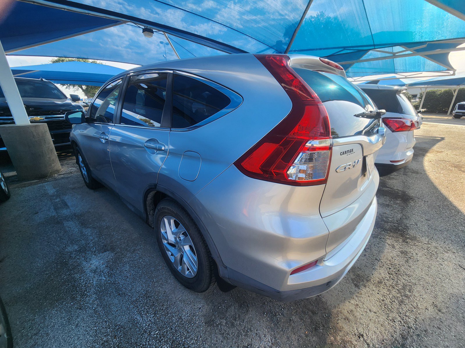 Used 2015 Honda CR-V EX image 3
