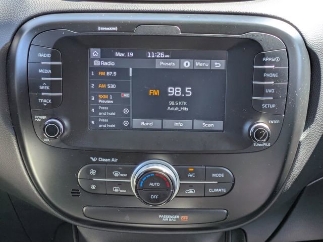 Used 2018 Kia Soul + image 18