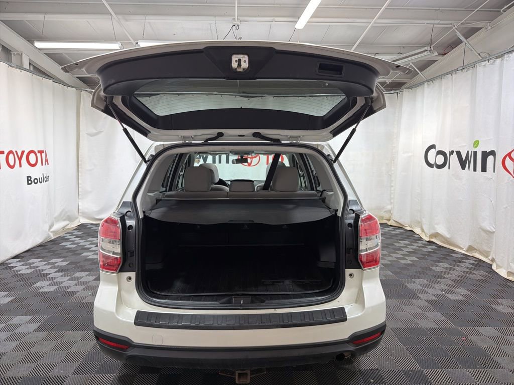 Used 2014 Subaru Forester 2.5i Premium image 16