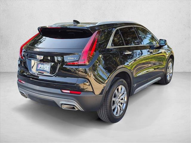 Used 2022 Cadillac XT4 Premium Luxury w/ Safety Alert Package FWD image 5