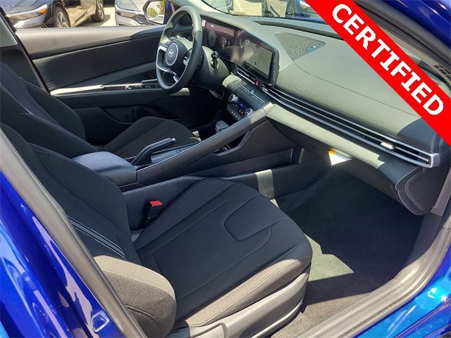 Used 2024 Hyundai Elantra SEL image 11