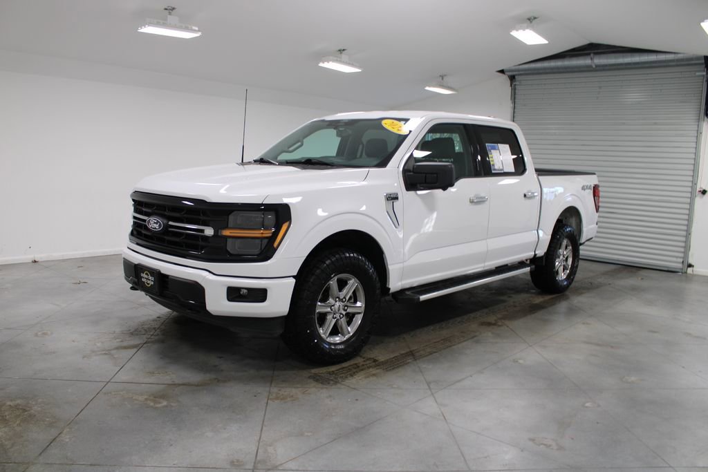 Used 2024 Ford F150 XLT w/ Tow/Haul Package image 4