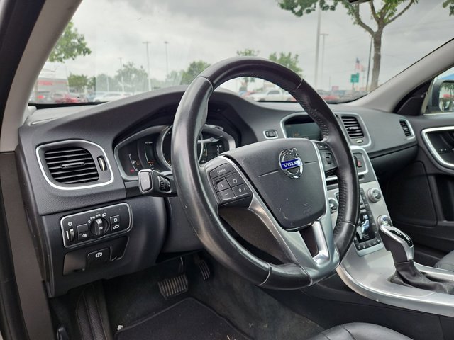 Used 2018 Volvo S60 T5 Inscription AWD/4WD image 9