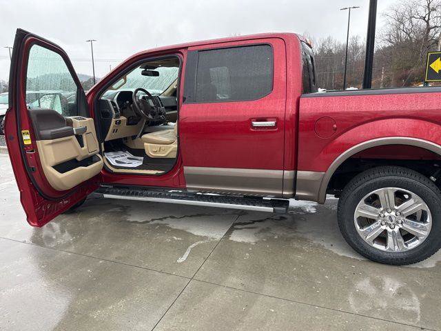 Used 2019 Ford F150 Lariat image 10