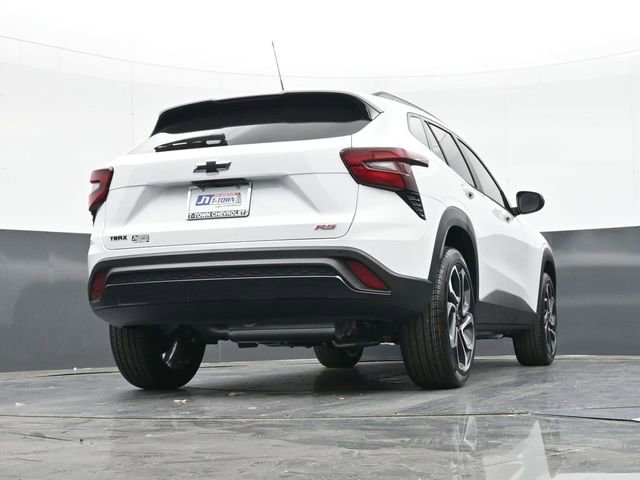 New 2026 Chevrolet Trax RS w/ Driver Confidence Package image 44