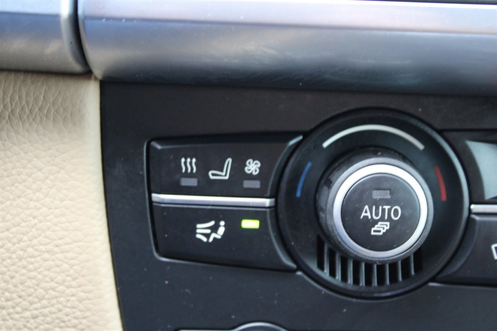 Used 2012 BMW X5 M image 30