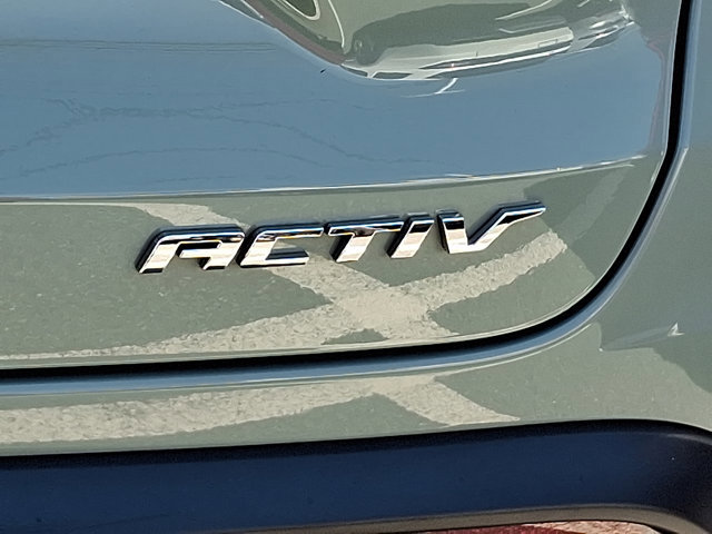 Used 2024 Chevrolet Trax ACTIV w/ Driver Confidence Package image 31