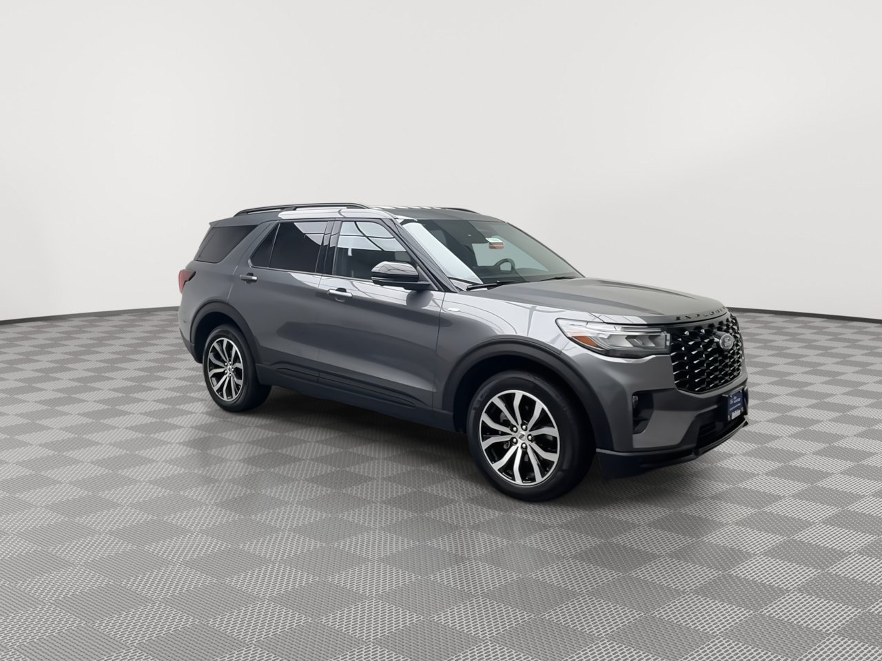 Certified 2025 Ford Explorer ST-Line AWD/4WD image 44