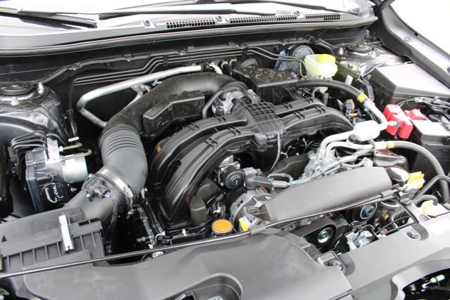 Certified 2025 Subaru Crosstrek 2.5i Premium AWD/4WD image 12