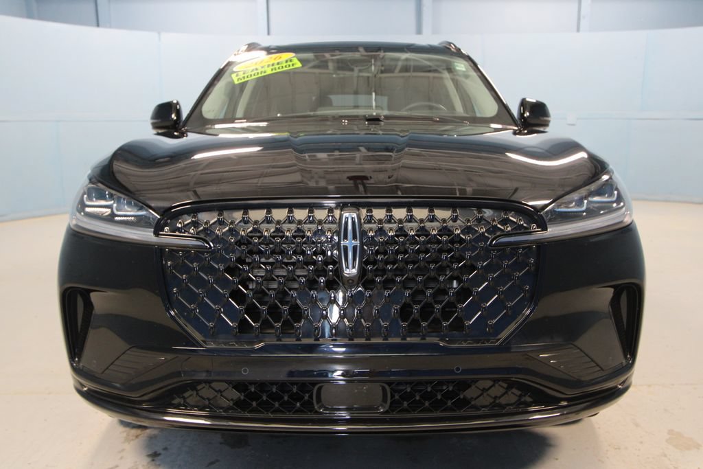 Used 2026 Lincoln Aviator Reserve AWD/4WD image 33