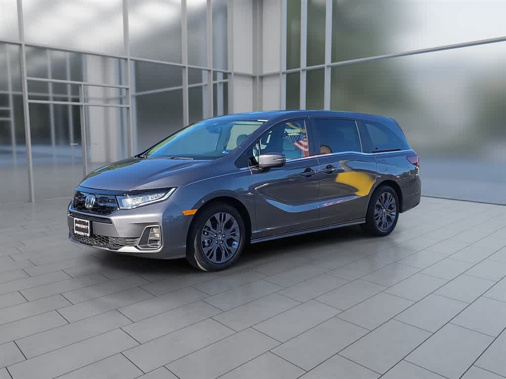 Certified 2026 Honda Odyssey Touring image 5