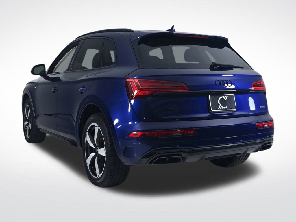 Certified 2023 Audi Q5 2.0T Premium Plus w/ Premium Plus Package image 3