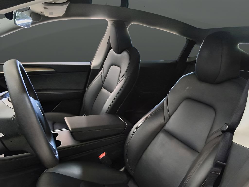 Used 2023 Tesla Model Y Long Range image 16