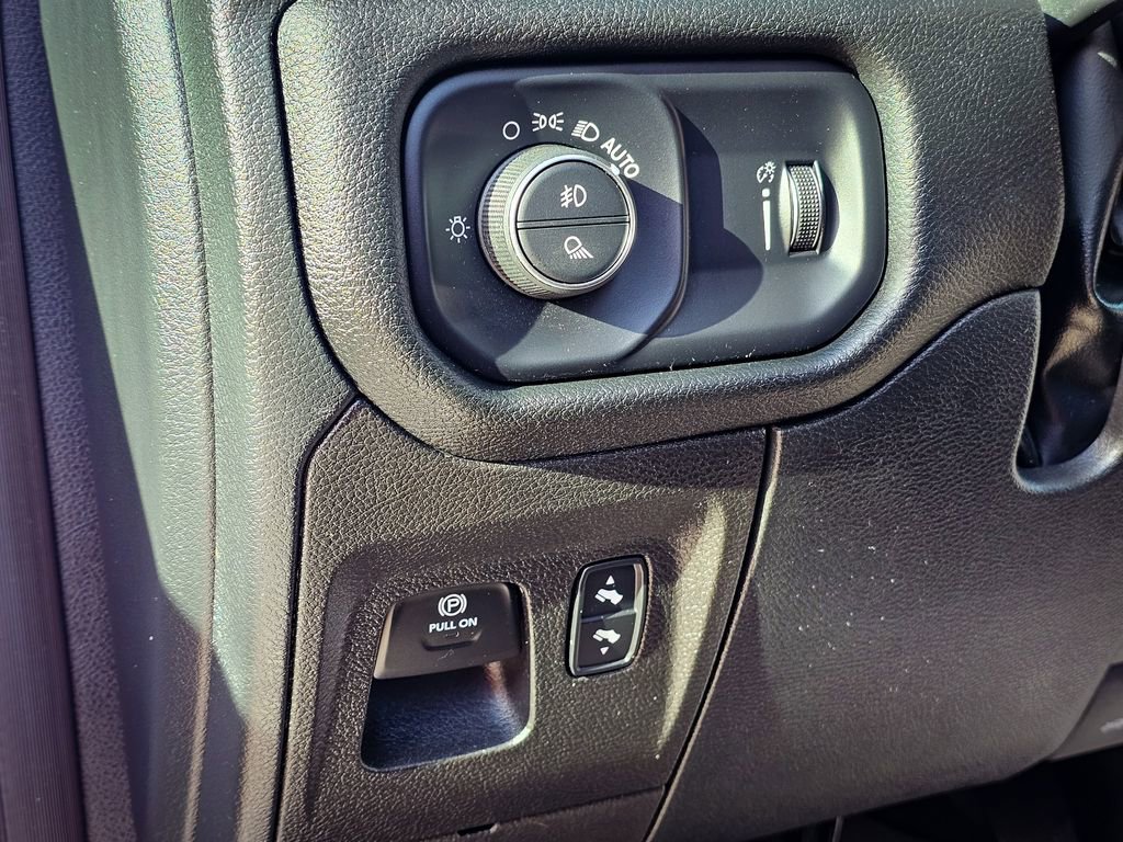 Certified 2022 RAM 1500 Big Horn image 15