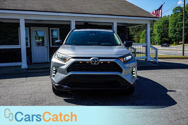 Used 2019 Toyota RAV4 LE w/ All Weather Liner Package AWD/4WD image 11