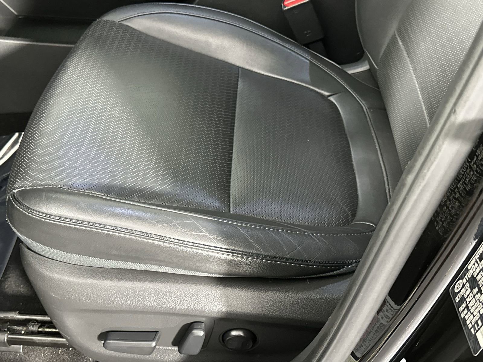 Used 2020 Hyundai Kona Ultimate image 12