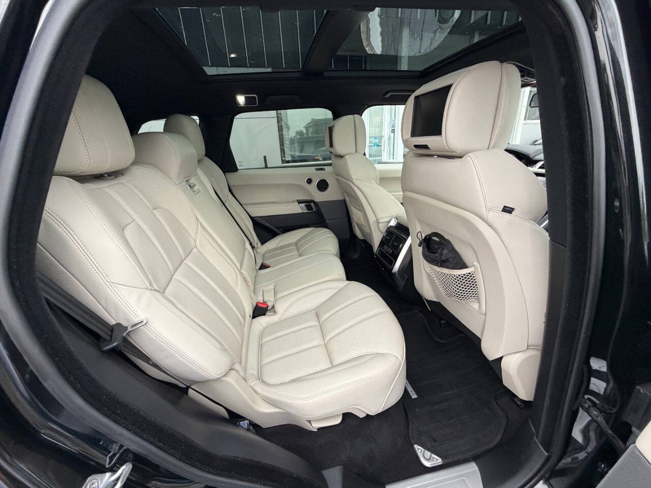 Used 2016 Land Rover Range Rover Sport HSE AWD/4WD image 18