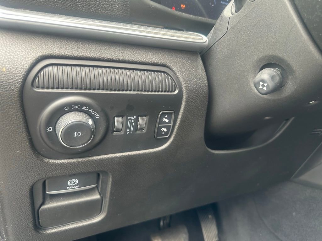 Used 2023 Jeep Wagoneer Series III w/ Preferred Equipment Group image 28