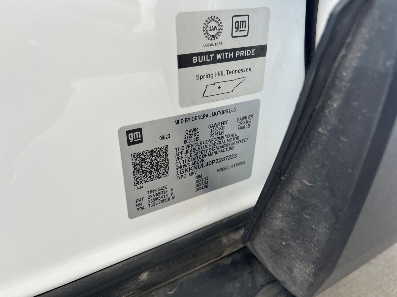 Used 2023 GMC Acadia SLT image 29