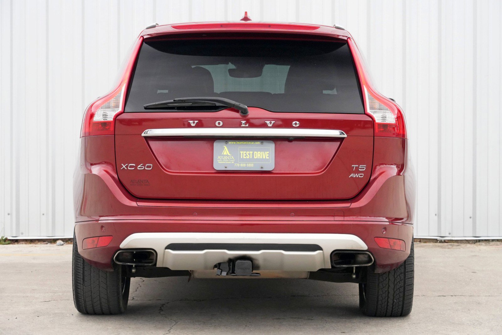 Used 2017 Volvo XC60 T5 Dynamic w/ Preferred Option Package image 10