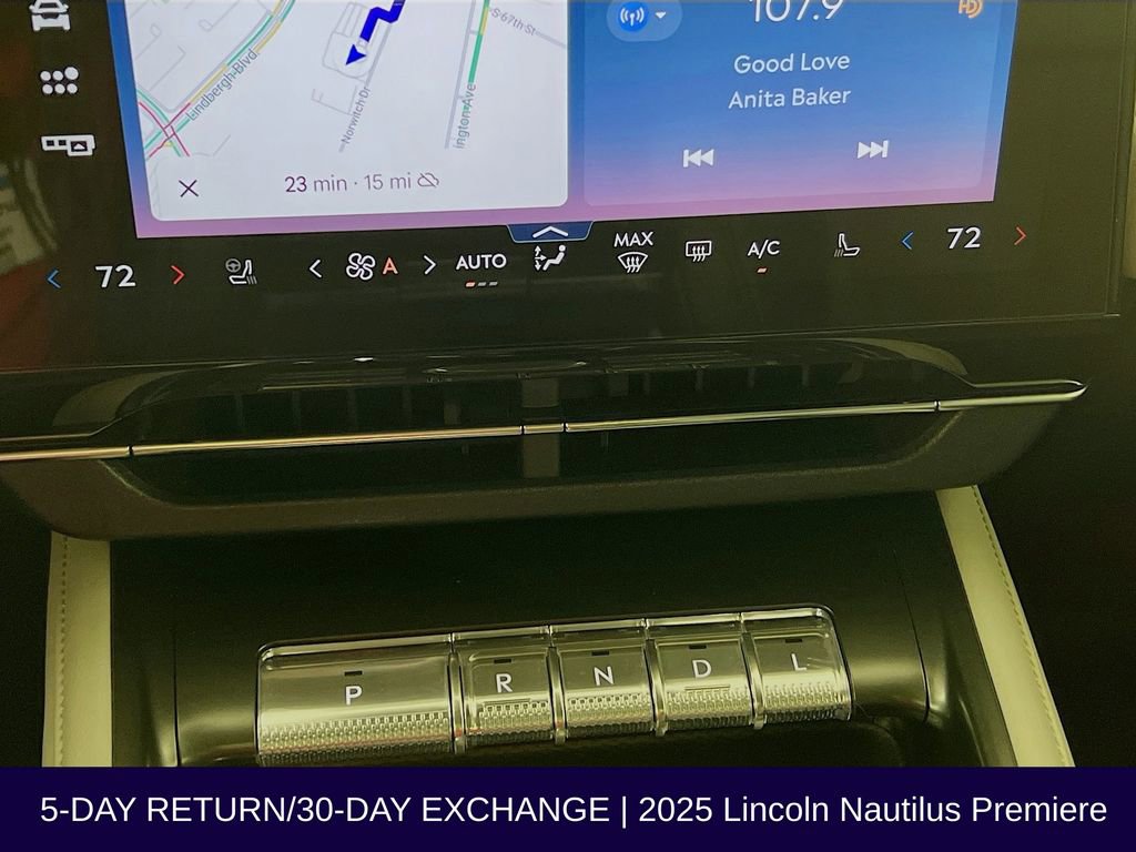 Used 2025 Lincoln Nautilus Premier w/ Equipment Group 102A AWD/4WD image 22